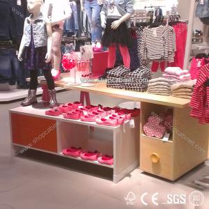 China High-end elegant clothes store wood display shelf wholesale