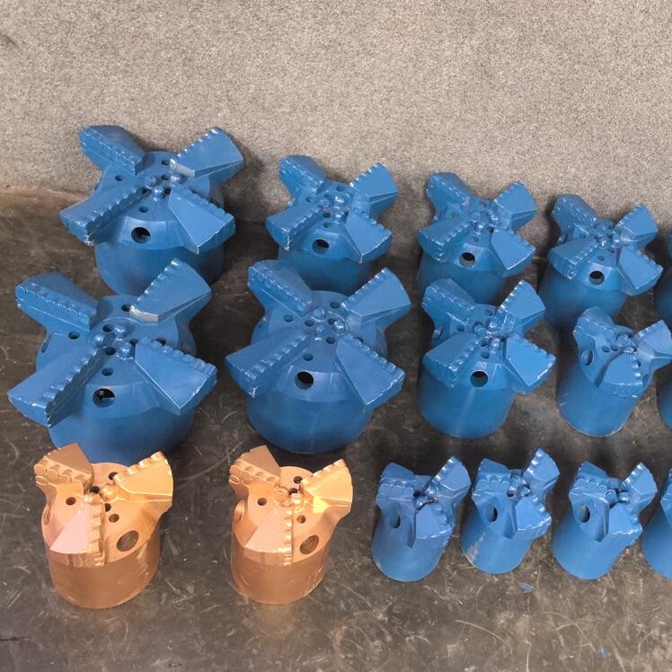 Drag Diamond PDC Drill Bit For Water Well And Oil Drilling In Construction Industry