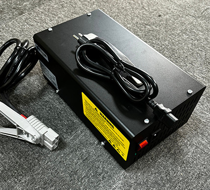 ESCH Series 24V 30A Battery Charger High Frequency Charger 240v 1PHASE Forklift
