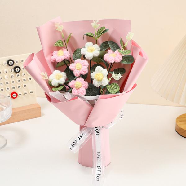 Handmade Yarn Flower Bouquet Crochet Knitted Floral Gift Faux Blooms Handheld