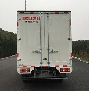 112KW 152HP Insulated Truck Box Transport Truck With Rear Lifting Tailgate