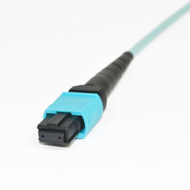 Pulling Eyes / Socket MPO MTP Patch Cord OM3/OM4 Trunk Fiber Cable Customized Length