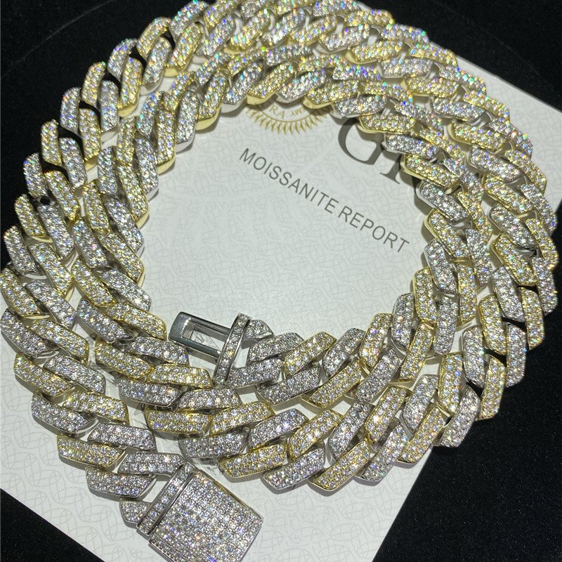 Custom Moissanite Cuban Chain Necklace 24 Inch GRA Cuban Link For Music Concert
