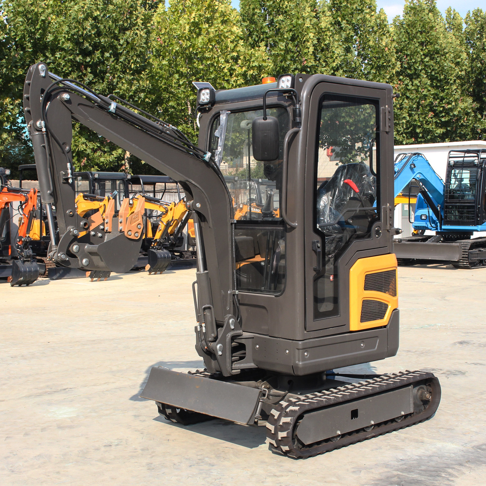 Zero - Tail Swing 1.8 T Excavator Compact Mini Excavator Free Swing Boom