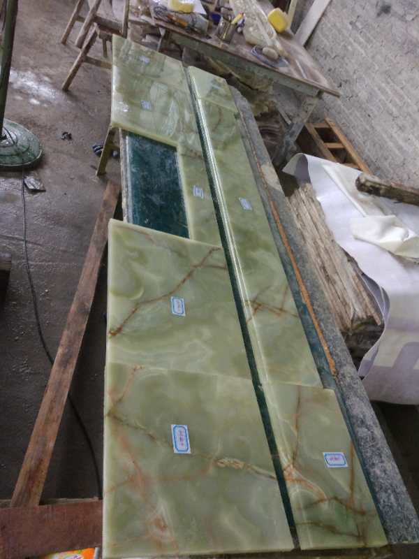 Customized Design Solid Marble Fireplace Surround Flame Resistance
