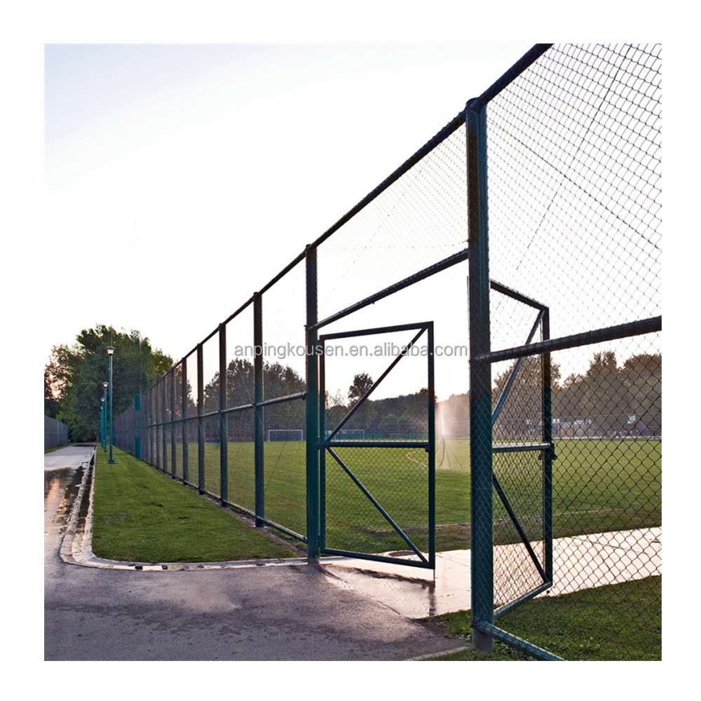Metal Type Steel Chain Link Netting Fence for Football Court School Sports Playground