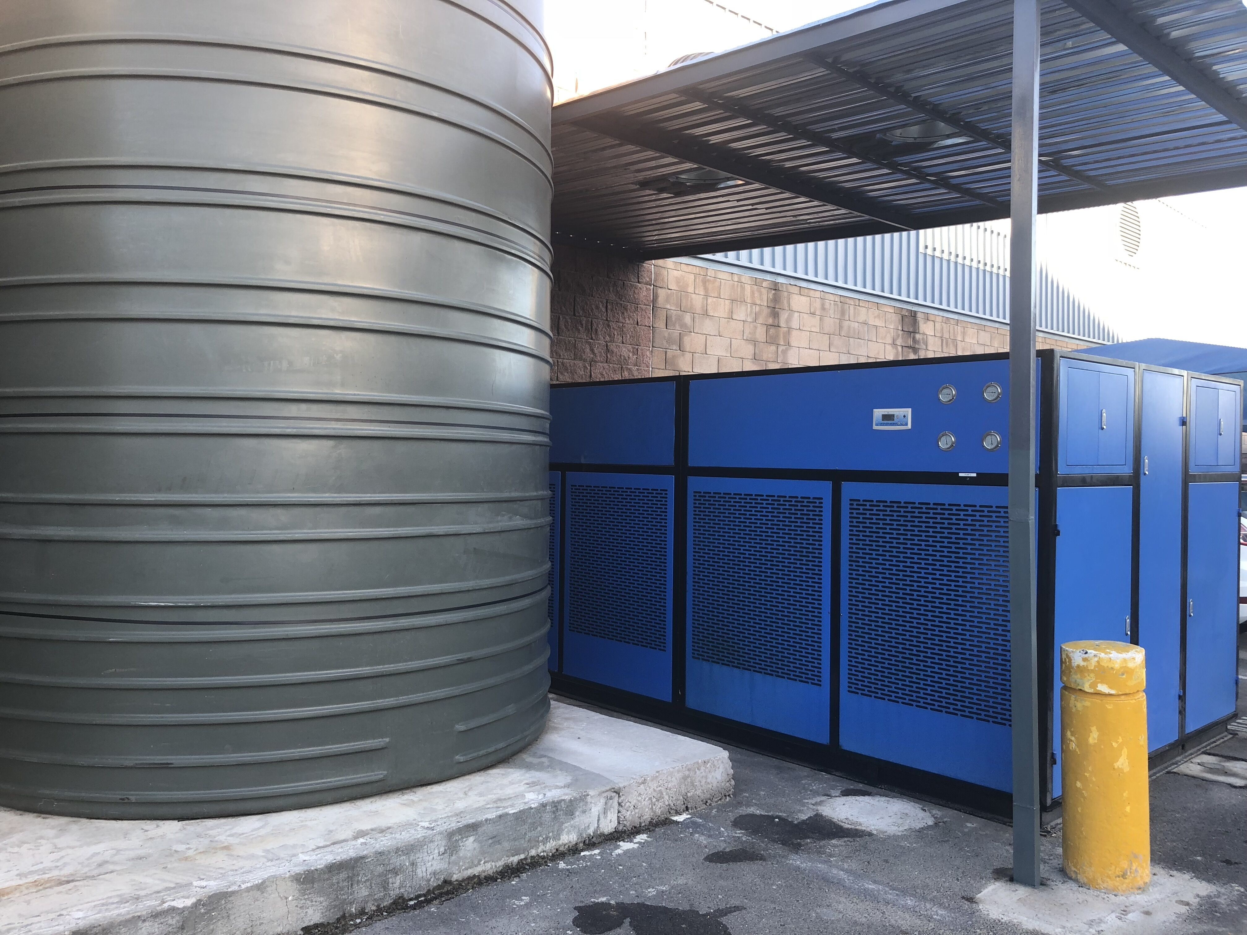 3 Phase Industrial Atmospheric Water Generator 380V With Clean Power