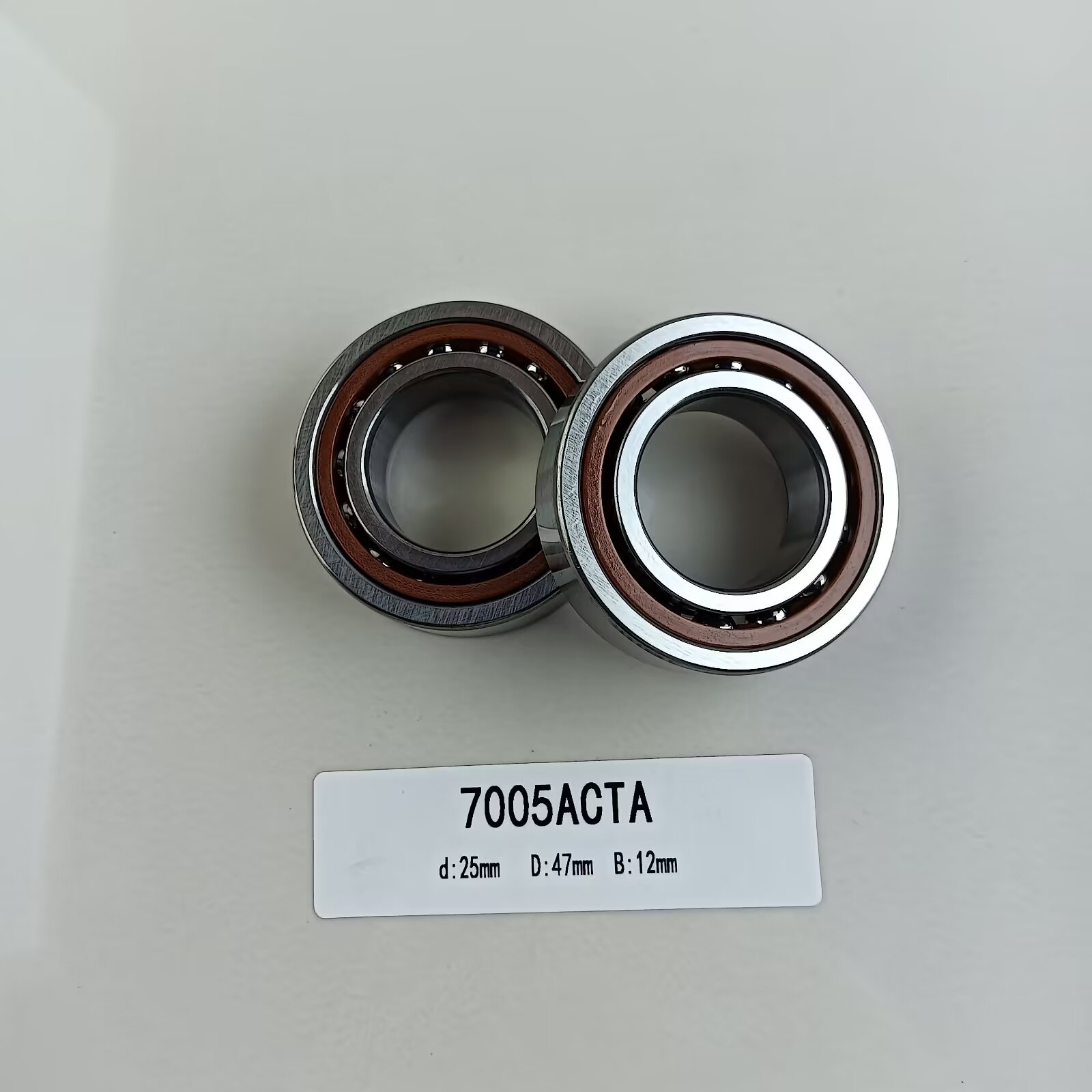 46105 Single Row 25*47*12mm Angular Contact Ball Bearing for Construction Machinery
