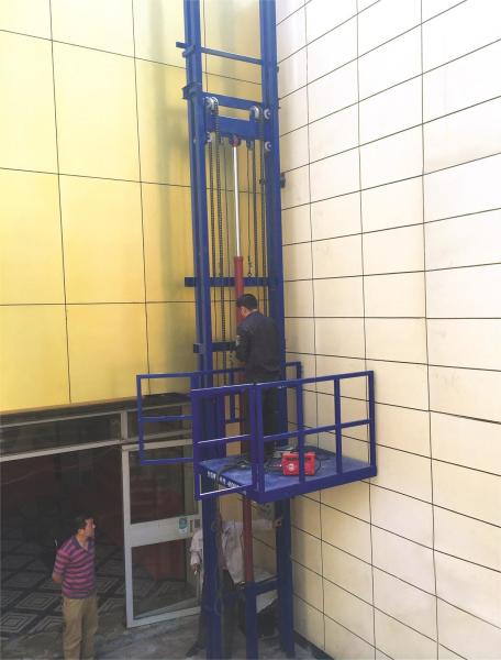 Industrial Steel Scissor Lift Table 48 Inches Lifting Height Yellow Push Button