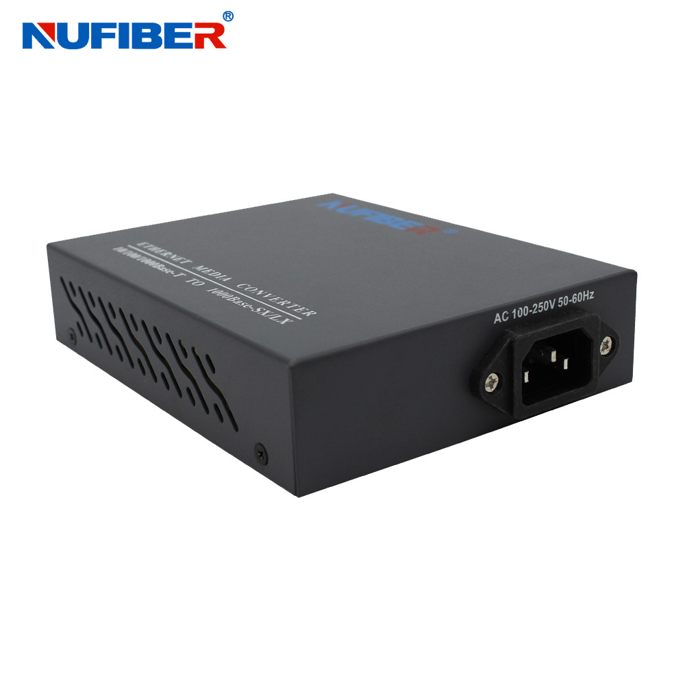 10/100/1000M Fiber Optical Media Converter Simplex SM 1310nm/1550nm AC220V Power Cable Internal Power Supply
