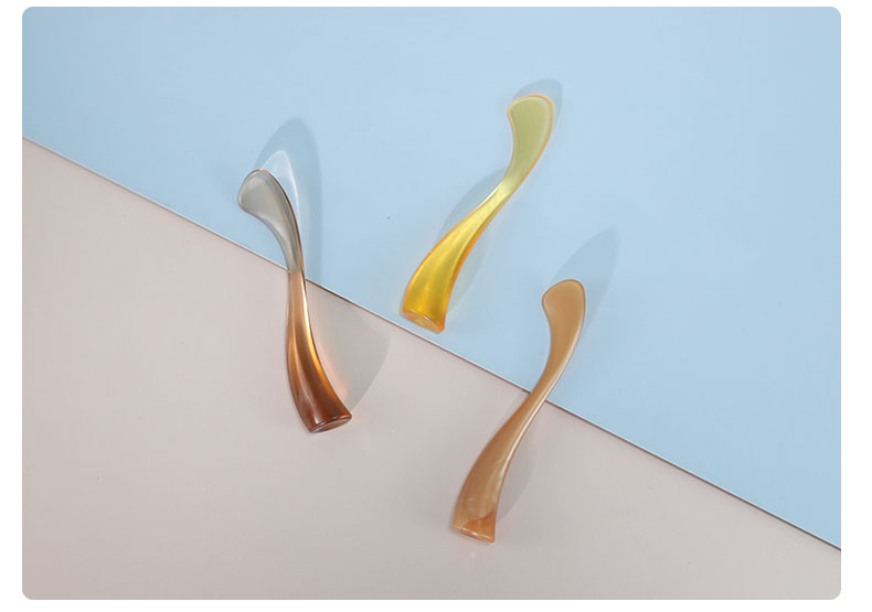 Plastic Custom Cosmetic Packaging Luxury Face Cream Spoon 71.7mm * 13.7mm