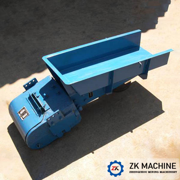 GZJ Series Electromagnetic Vibrating Feeder , Stable Running Strong Vibrating Force