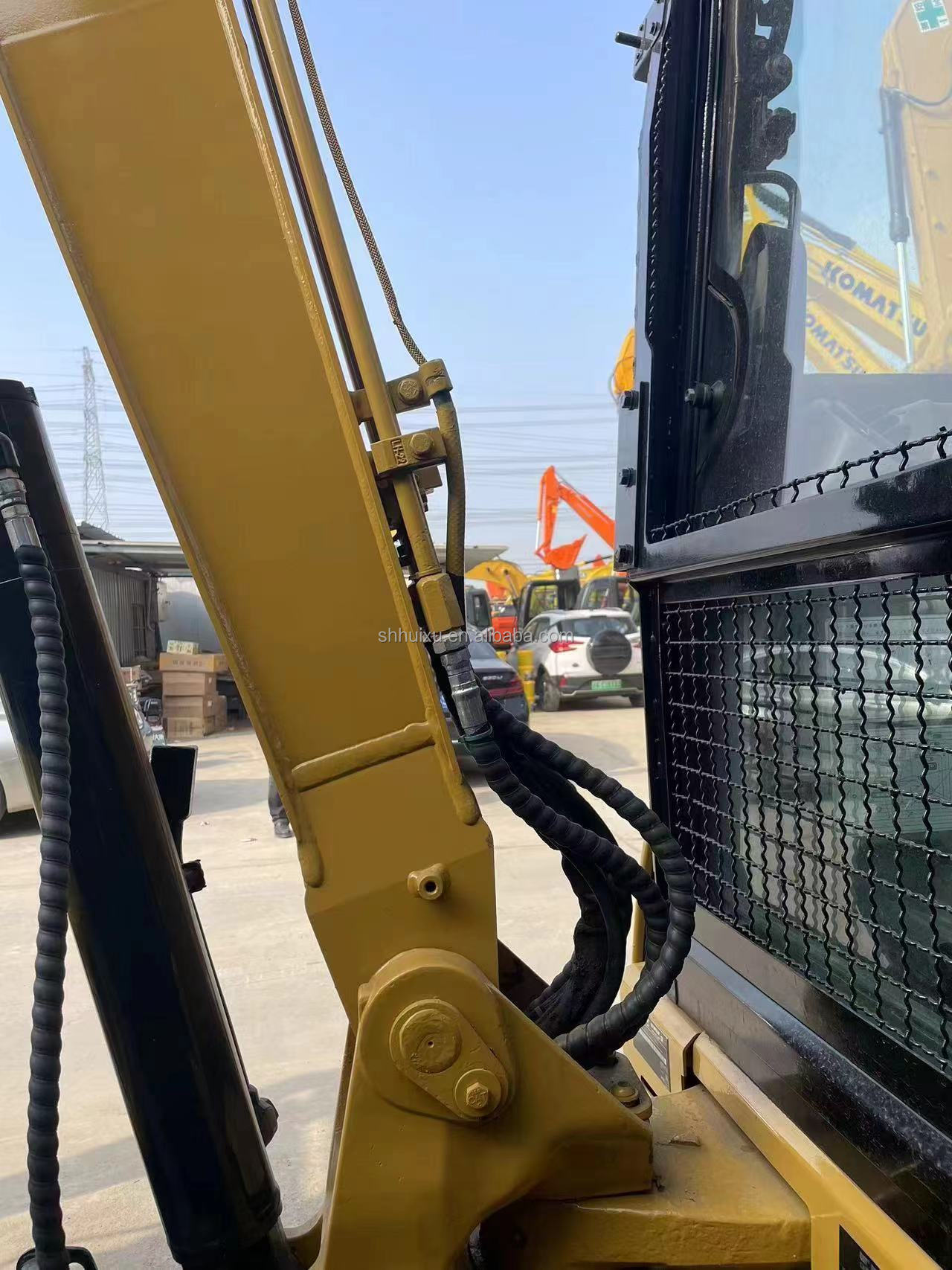 Perfect in appearance Used excavator mini CAT 303E Excavator Used CAT 303 mini Excavator small cheap price Have great ability