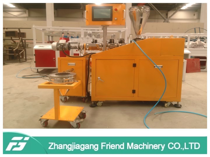 Lab Type 1-2kg PE PET PVC Pelletizing Machine / Plastic Granules Machine PLC Control