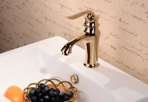 China Bathroom accessories chrome plated brass single handle bathroom faucet wholesale
