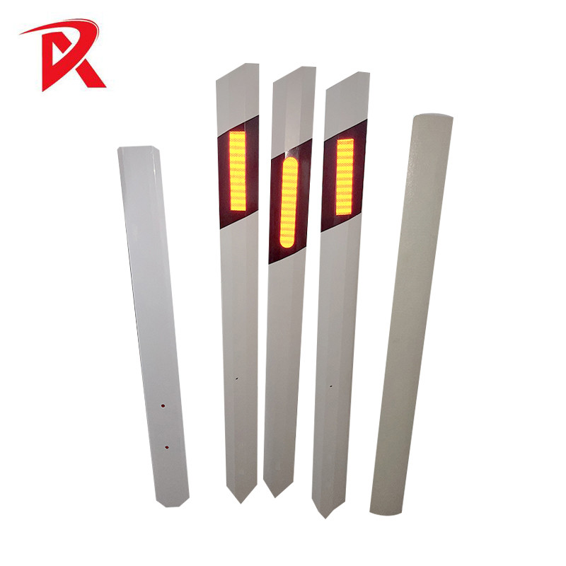 1100 X 100 X 3.5mm Traffic Delineator Posts Safety Delineators PVC