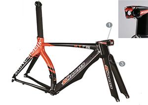 China Aerodynamic Triathlon Aluminum Bike Frame 700C Lightweight Smt Welding Design wholesale