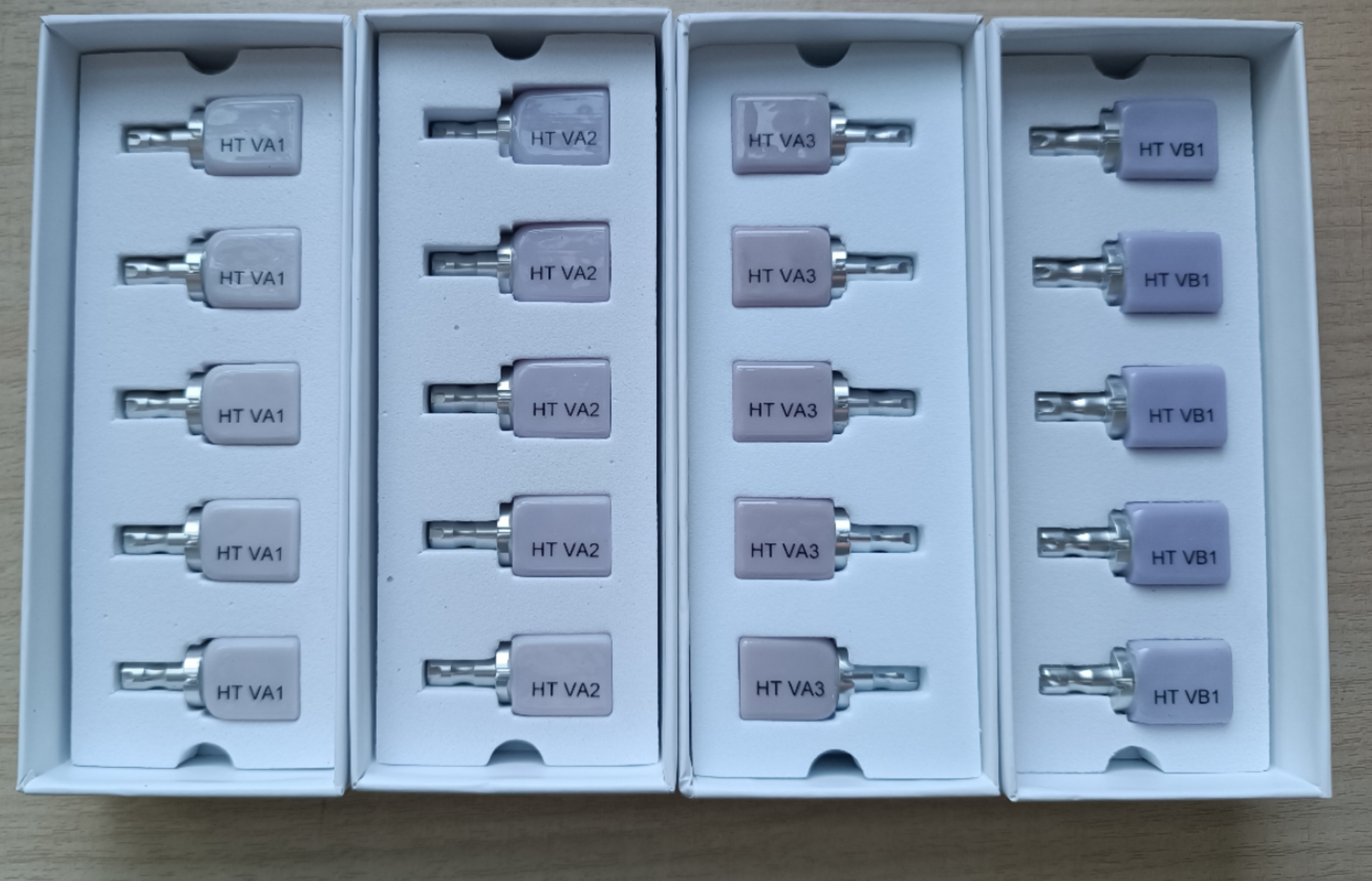 Dental Lithium Disilicate CAD/CAM Material (HT and LT)