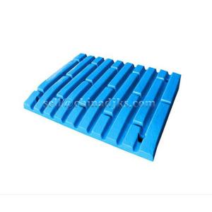 China Manganese Steel Jaw Crusher Cheek Plates Water Toughening Treatment wholesale