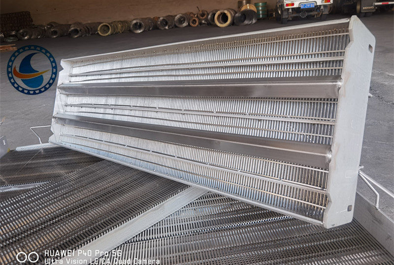 Custom Ss316l Wedge Wire Screen Panels For Sediment Filtration