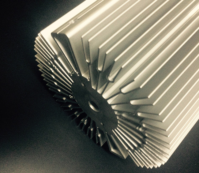 Big Size Aluminum Heatsink Extrusion Profiles Deep Processing 20 Years Lifetime