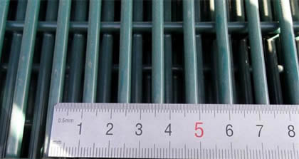 358 fence panel with mesh size length 76.2 mm