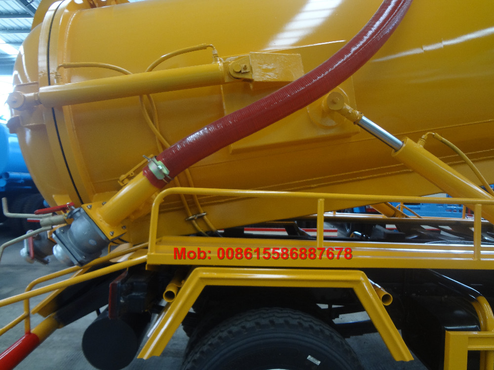 Custom 4000L Septic Tank Truck Sewage Suction Vehicle 4x2 Drive Type 95hp