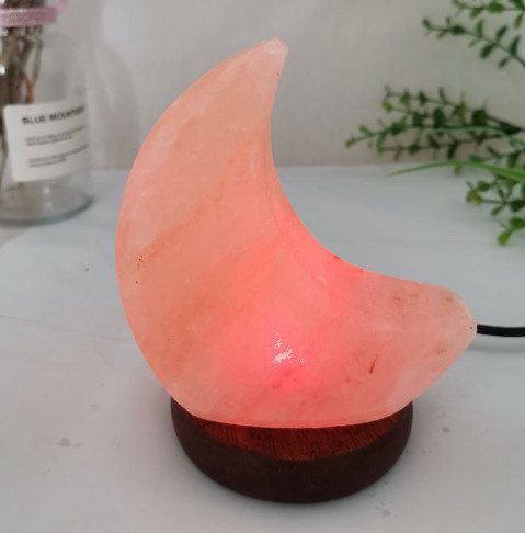 Carved Himalayan Crystal Salt Lamp OEM / ODM Acceptable