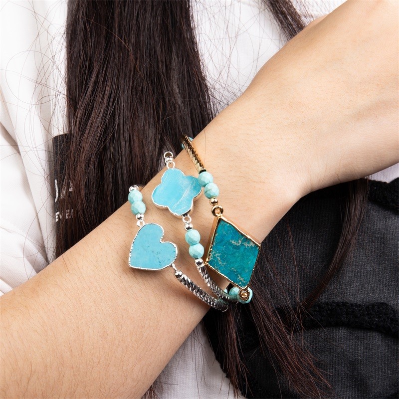 Natural Turquoise Beaded Stone Bracelet Silver Edge Clover Shaped Anxiety Relief