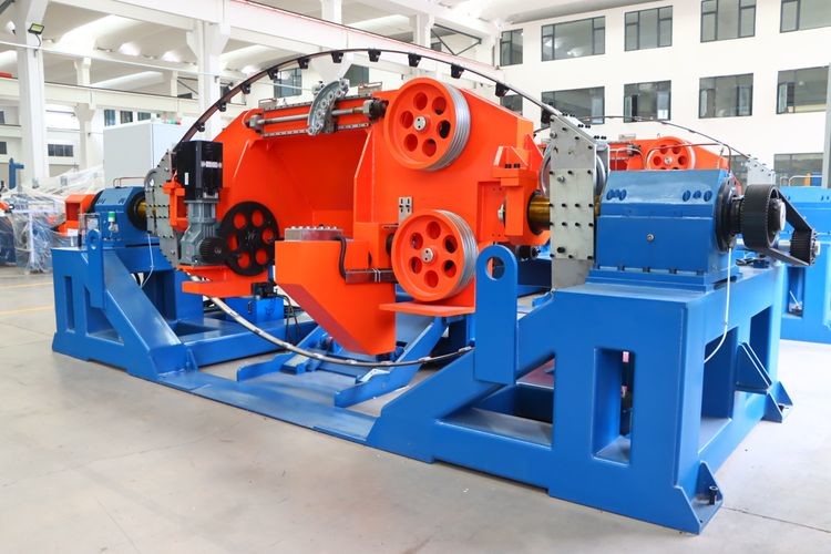 1600 Double Twist Stranding Machine Used In The Manufacture Of Cables And Wires