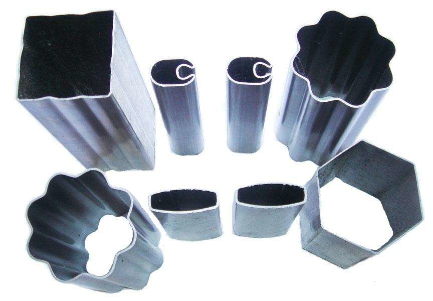 Welded Q195 / Q235 Steel Tube , Construction Flat End Special Steel Pipe