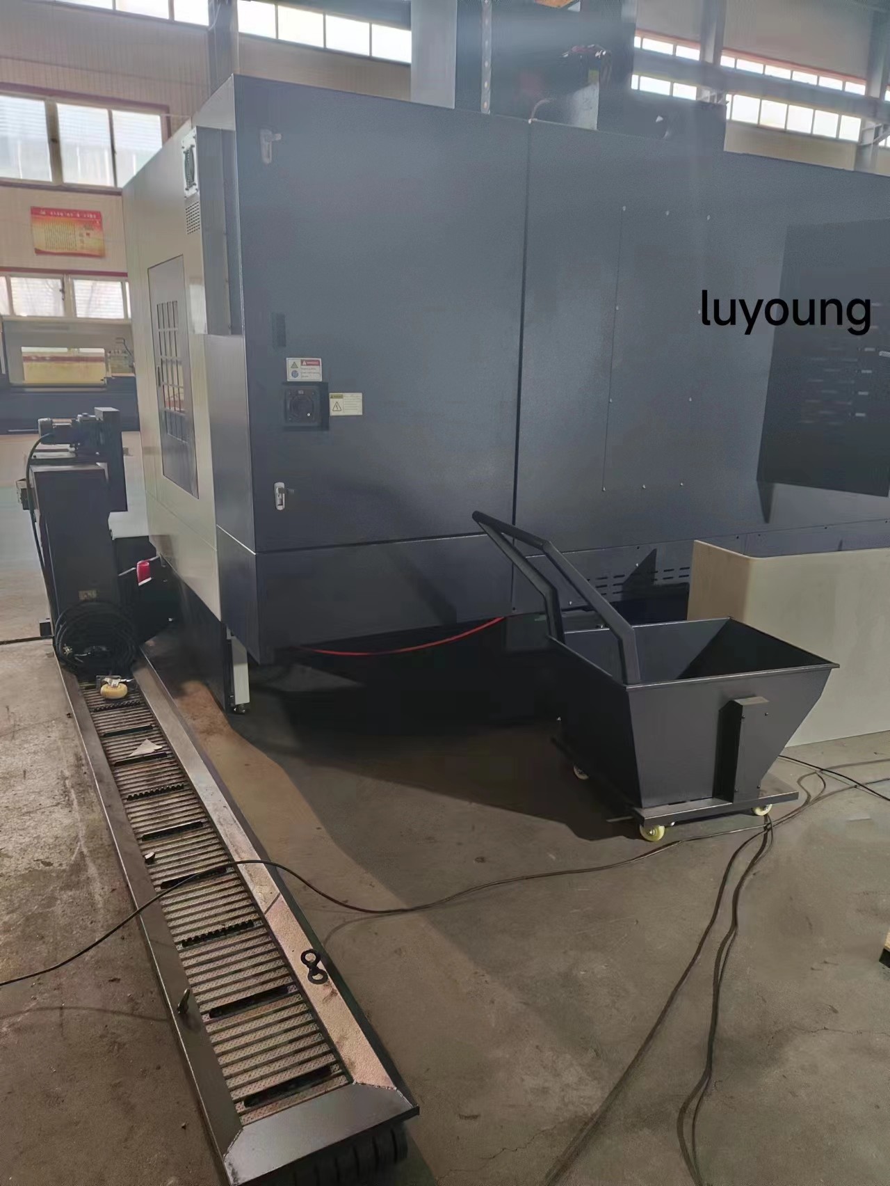 Vmc1270 Cnc Milling Machine 5 Axis Vertical Machining Center Bt40 8000 10000 12000rpm