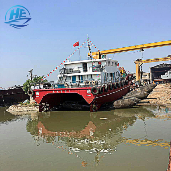 High Pressure Black Marine Rubber Airbag For Shipping Launching 6