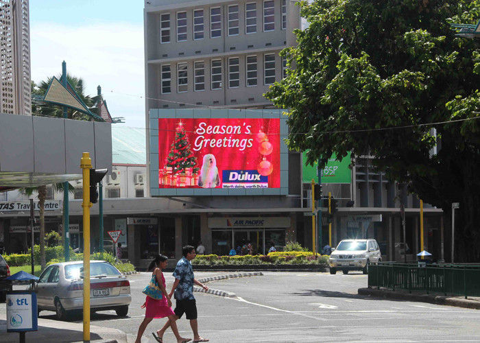 DIP570 Outdoor Full Color LED Display IP65 10000dots / sqm LED Advertising Screen