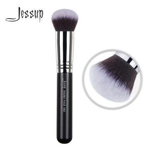 China Small Dense 1pc Round Face Brush Buffed Powder Foundation wholesale