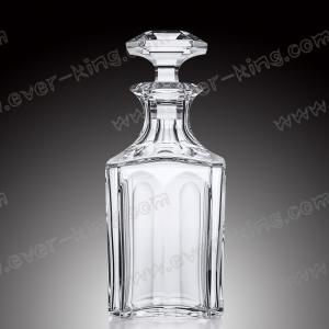 China ISO9001 2015 Luxury Glass Stopper 750ml Whiskey Glass Bottle wholesale