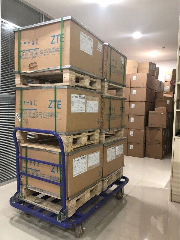 Large Capacity Zte Gpon Olt 10G ZTE Zxa10 C300 With 8/16 Ports GTGH/ETGH/GTGO Broad