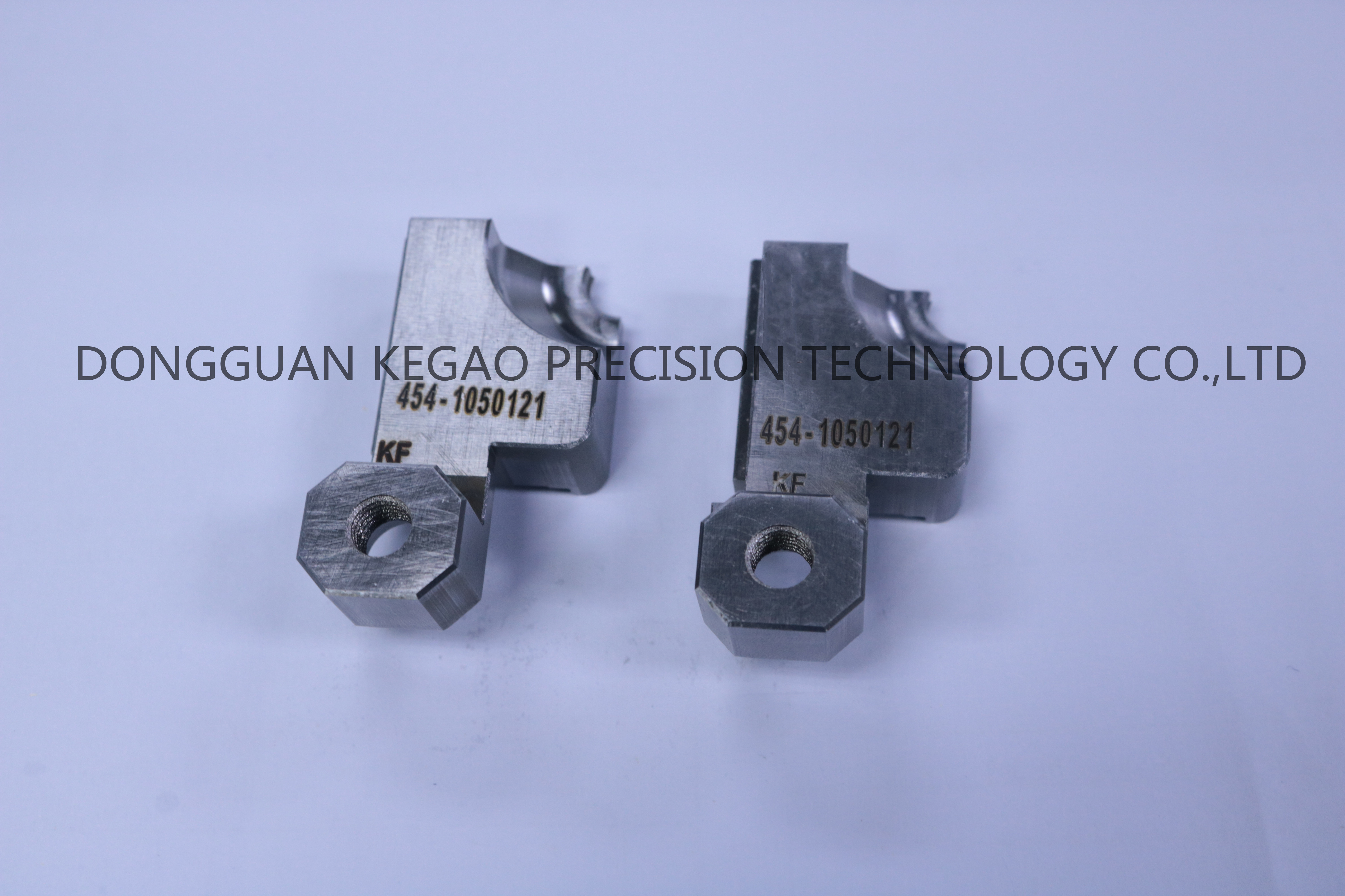 SUS440C Plastic Injection Parts , 0.003mm Overmolding Insert Molding