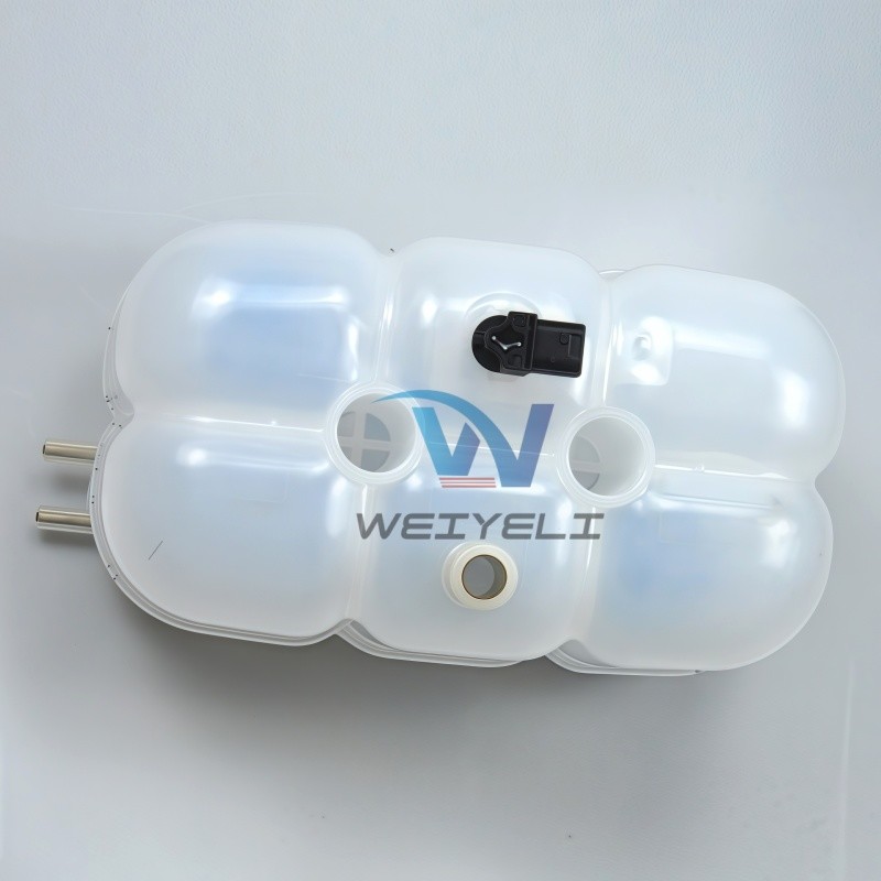 EC200D/210D/220D Coolant Expansion Tank For VOLVO Excavator 17411509 11224995