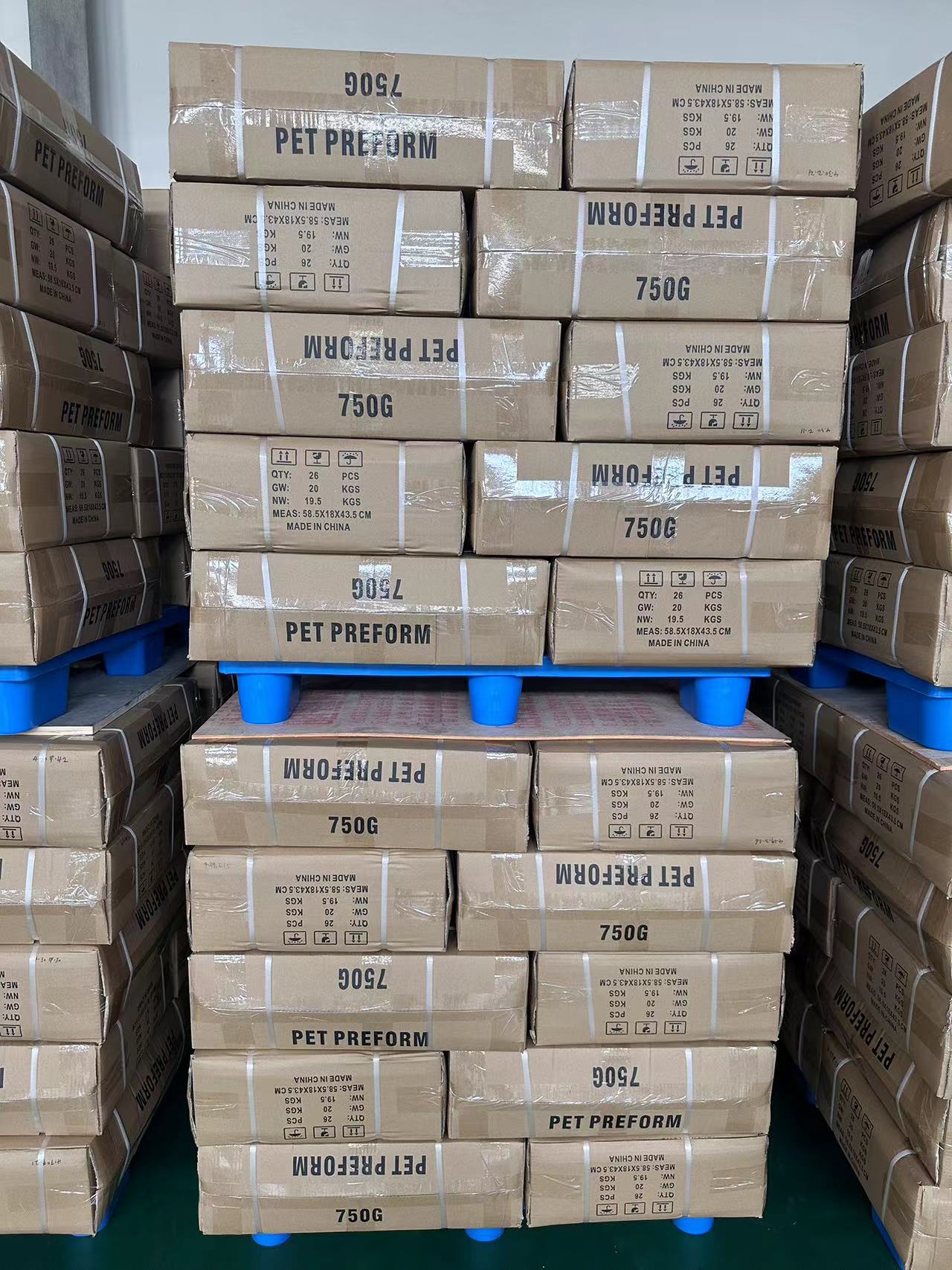 5 Gallon PET Preform 55mm Neck in Blue Color 100% Material for PET Bottle Production