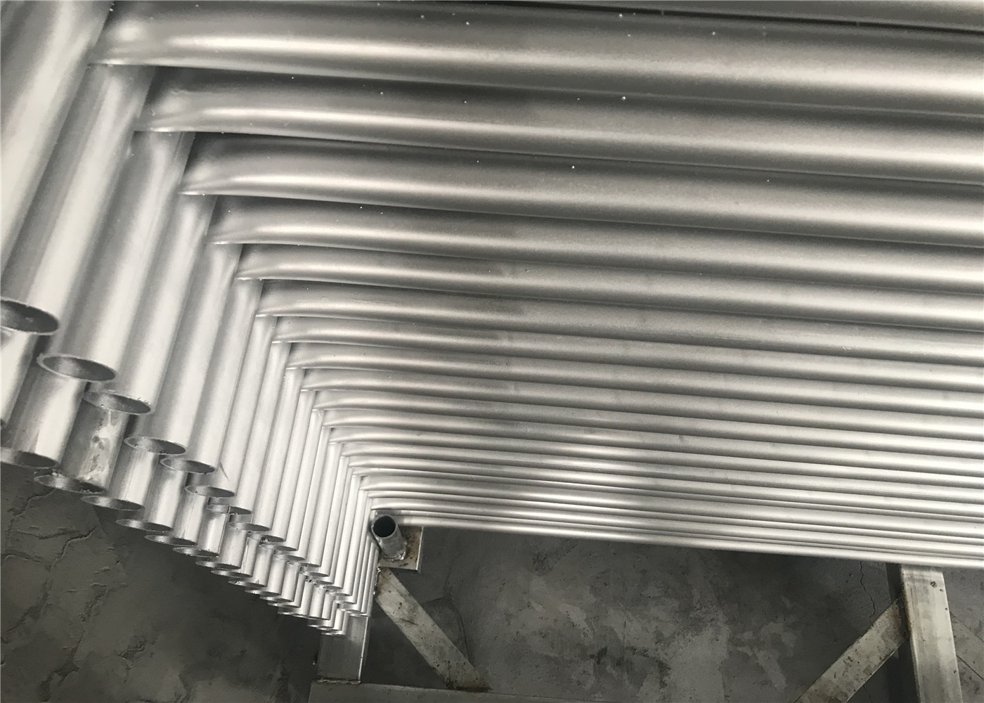 Chain Link Fence Panels 1⅜"(35mm) 8'x12' Mesh 2⅜"x2⅜"(60mmx60mm) Hot Dipped Galvanized 366gram/SQM