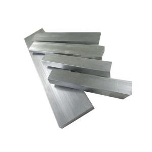 China 30mm Aluminium Flat Bar Steel Extrusion Profile AA6061 6063 T5 Thick 30mm X 2mm 3mm 5mm wholesale