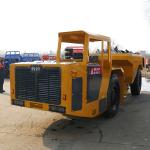 Yellow 129kW Power Diesel Articulated Haul Truck Four Wheel Drive