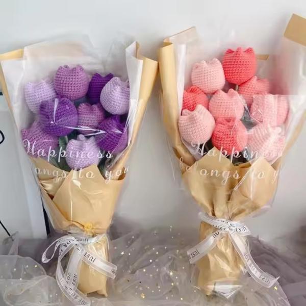 Hand Knitted Flower Yarn Crochet Heart Shape Flowers Hand Woven Bouquet Wedding