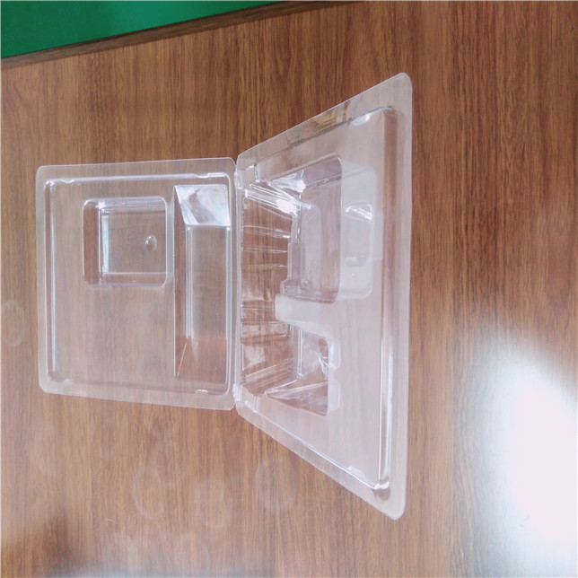 Customerized clear PET / PVC / APET / GAG / APEG blister clamshell packaging with hanging holes for 280ml baby's bottle