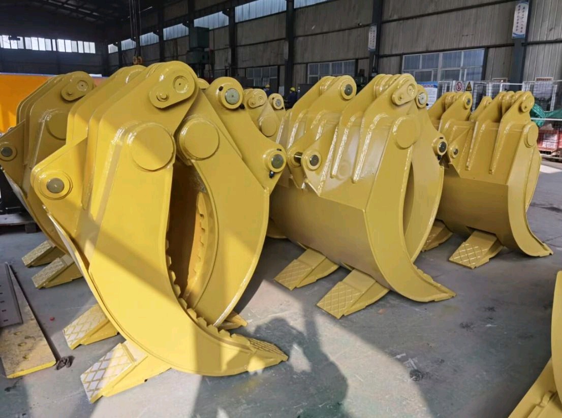 Heavy Duty Excavator Mechanical Stone Grapple Q690D Material