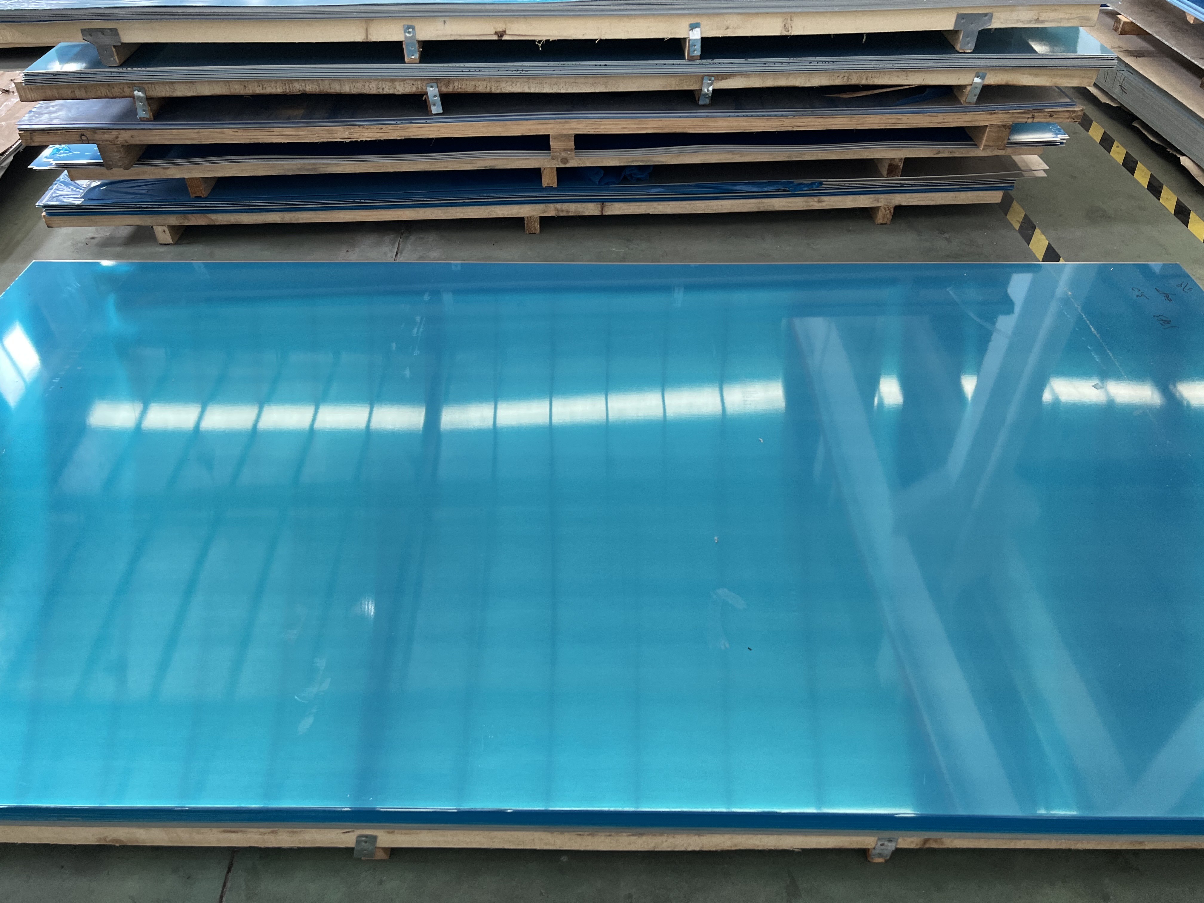 A1050,A1060,A1070,A1100 Aluminum Alloy Plate H112 H32 1250mm Stucco Embossed