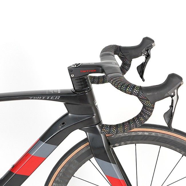 SHIMANO 105/R7000 Carbon Fiber Road Bike , 8.5 KG Road Bike Integrated