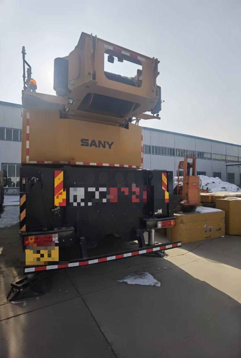 Hydraulic Straight Arm Mobile Truck Crane 200 Tons Max Working Height 85.5 Meters Direct Source 2022 Year Production