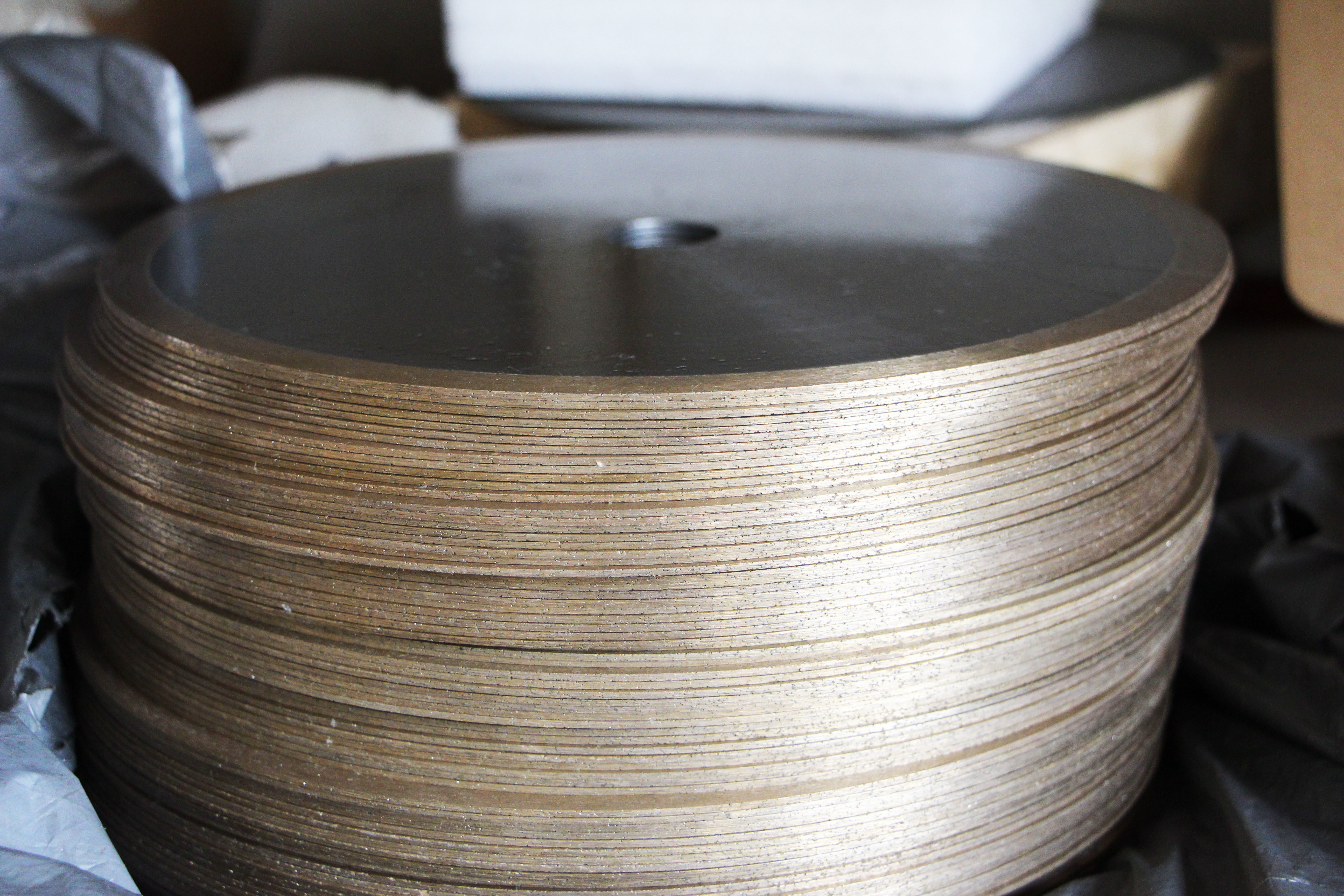 610*68.3*3.8Mm SKD-11 Round Cutting Blade Rotary For Cutting Paper